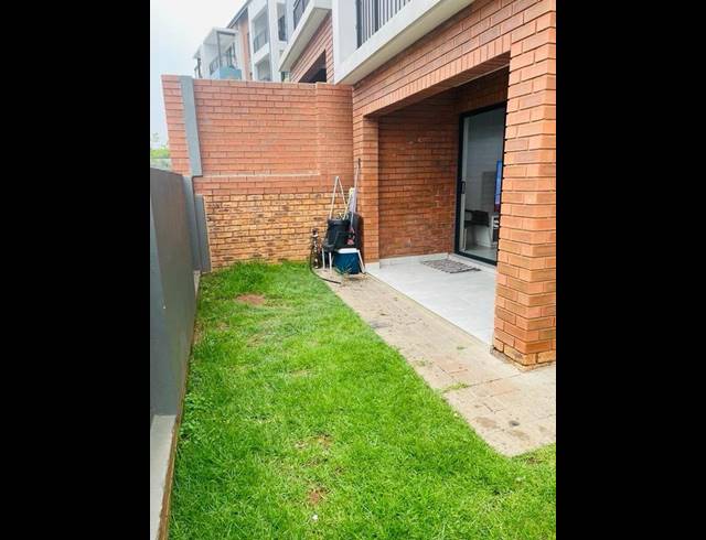 2 BEDROOM APARTMENT FOR SALE IN AMBERFIELD